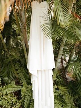 RARE AND DISCONTINUED Grace Loves Lace Estelle Ivory Wedding Dress Size Small